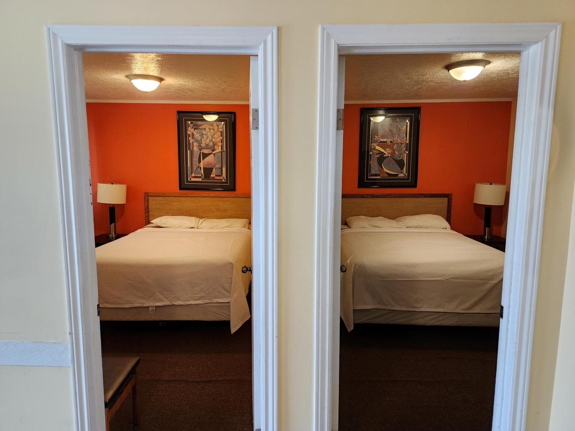 Sunparlor Motel Leamington Esterno foto