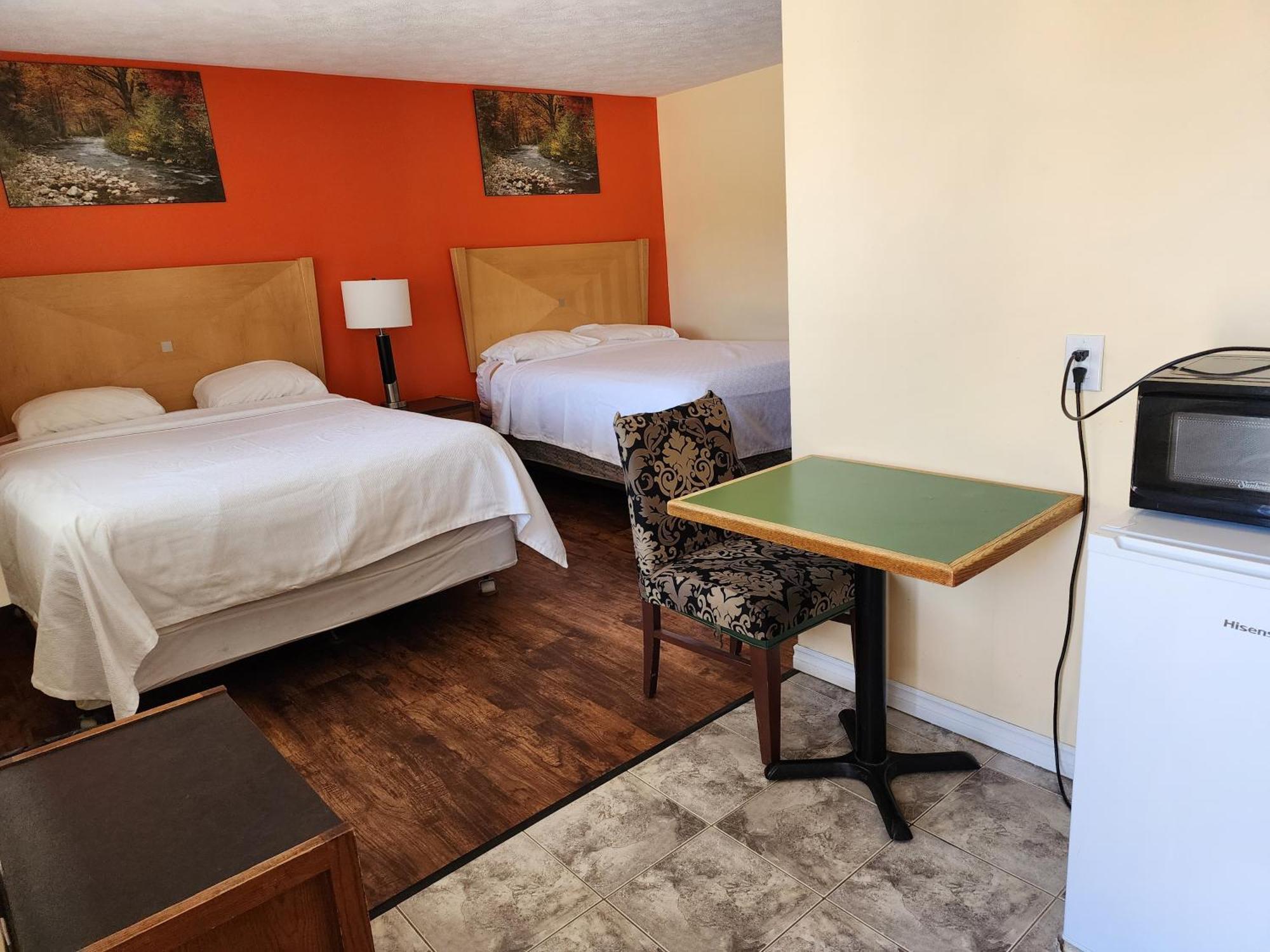 Sunparlor Motel Leamington Esterno foto