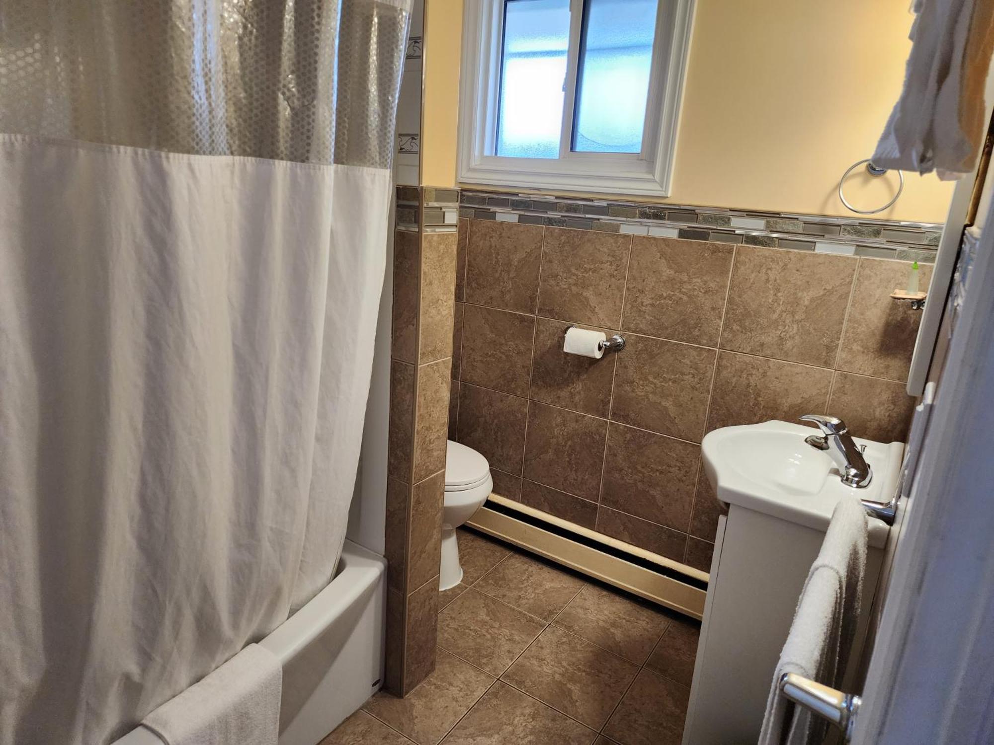 Sunparlor Motel Leamington Esterno foto