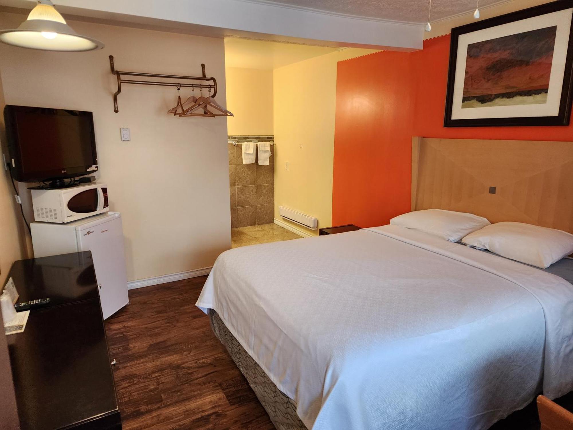 Sunparlor Motel Leamington Esterno foto